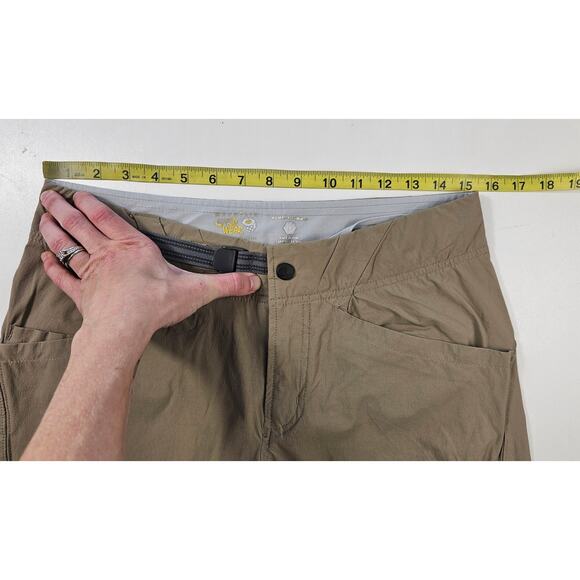 Mountain hardware womens sz 8 capri packable hiking multi zip pocket pants tan - Picture 9 of 10